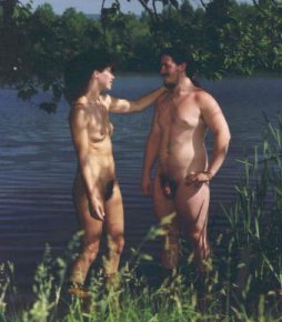 Ohne Feigenblatt: Adam und Eva?